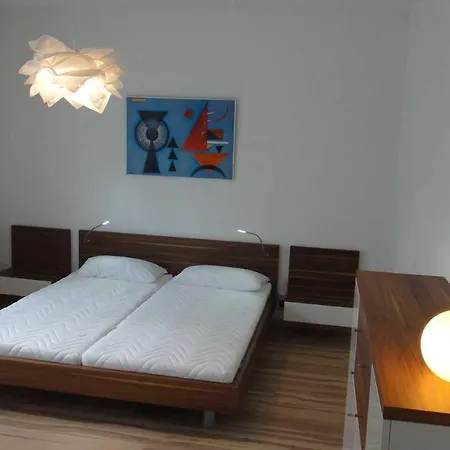 3-zi-fewo 72qm Direkt An Landesgartenschau 2015 Oelsnitz (Erzgebirge)
